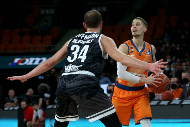 高知名度 高知名度