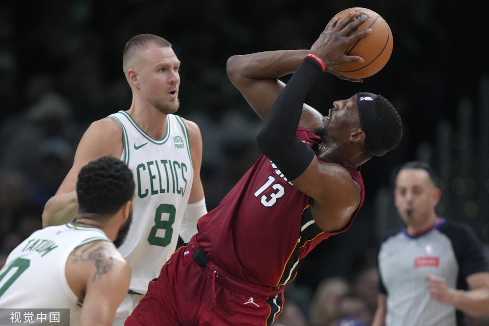 己的风采 己的风采