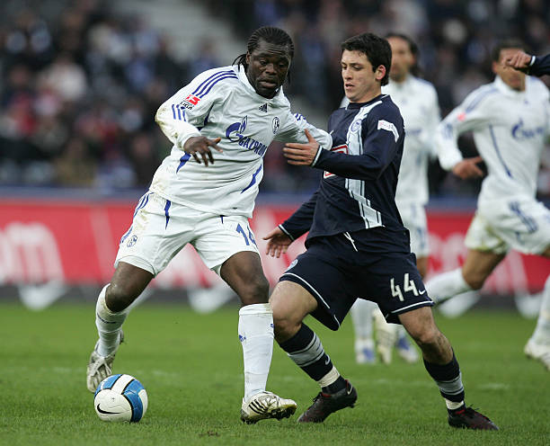 以大比分战 以大比分战